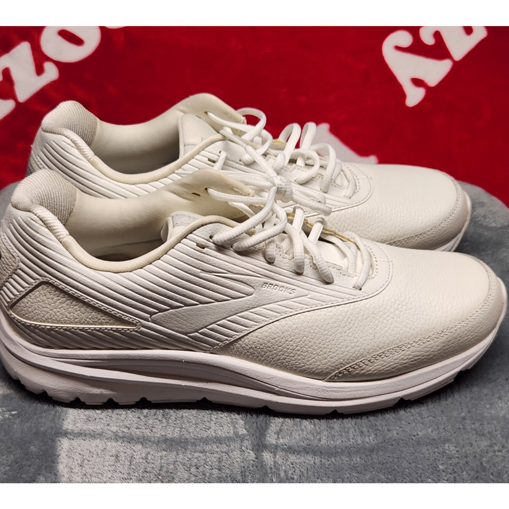 Brooks Walking Shoes Men’s 14 White Leather Comfort Support Sneakers